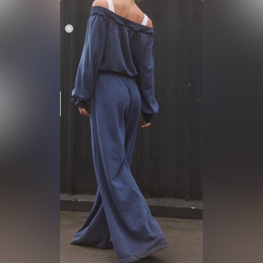 Free People Movement One to Beat Onesie midnight navy S BNWT